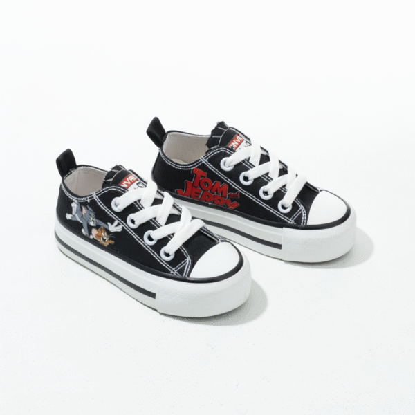 كونفيرس أطفالي إسود