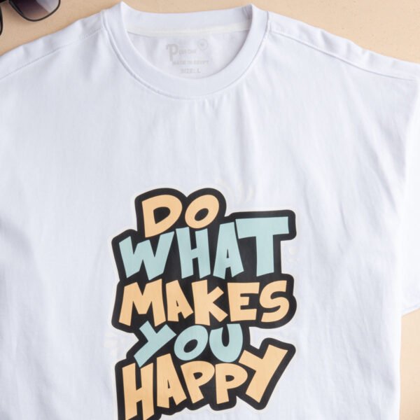 تفاصيل التيشيرت البوليفار الأوفرسايز الأبيض