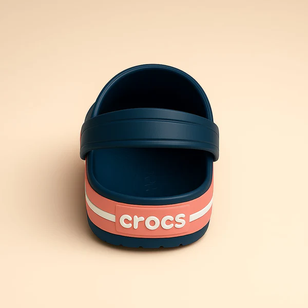 كروكس أزرق نسائي