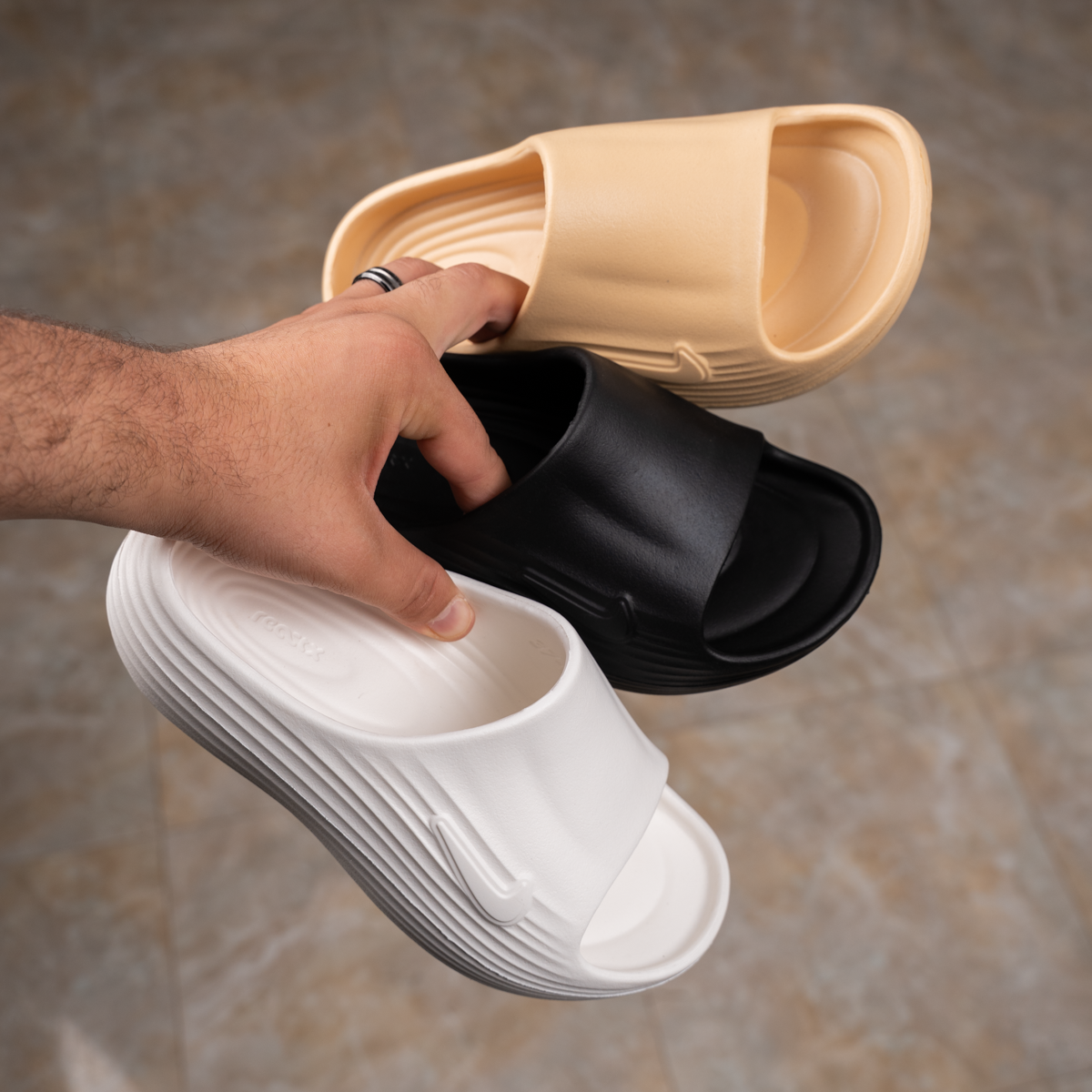 Nike ReactX Slippers