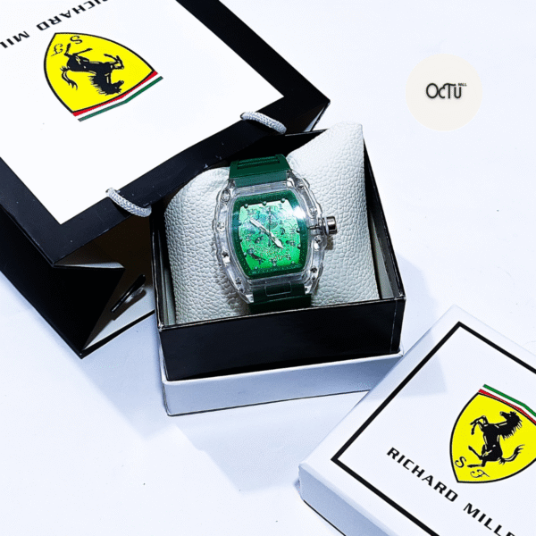 ساعة خضراء ريتشارد ميل ساعة خضراء ريتشارد ميل