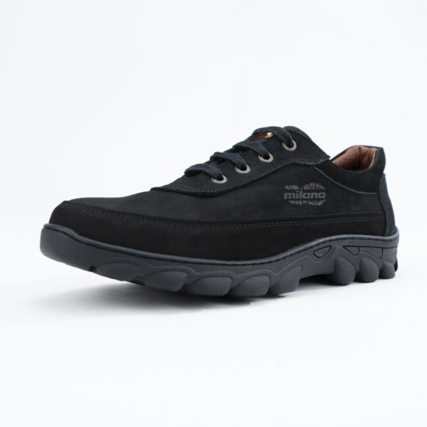 حذاء شمواه طبيعي لون إسود