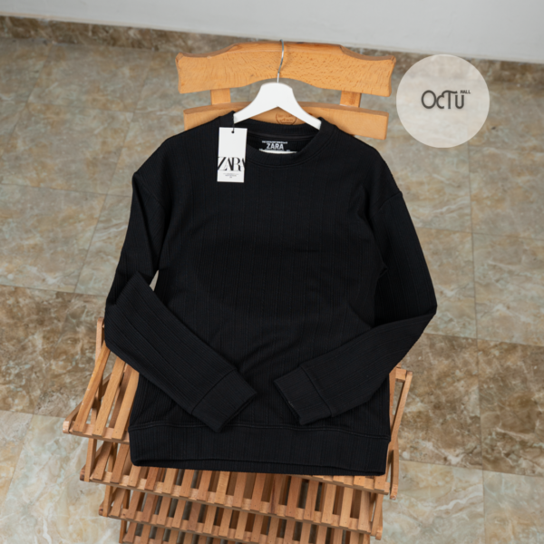 سويتشيرت زارا إسود